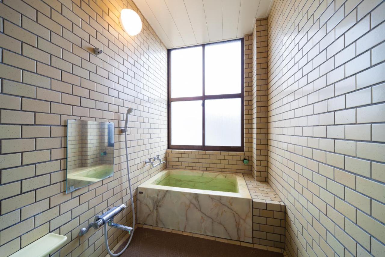 Petit Hotel P-Bow Хакуба Екстер'єр фото