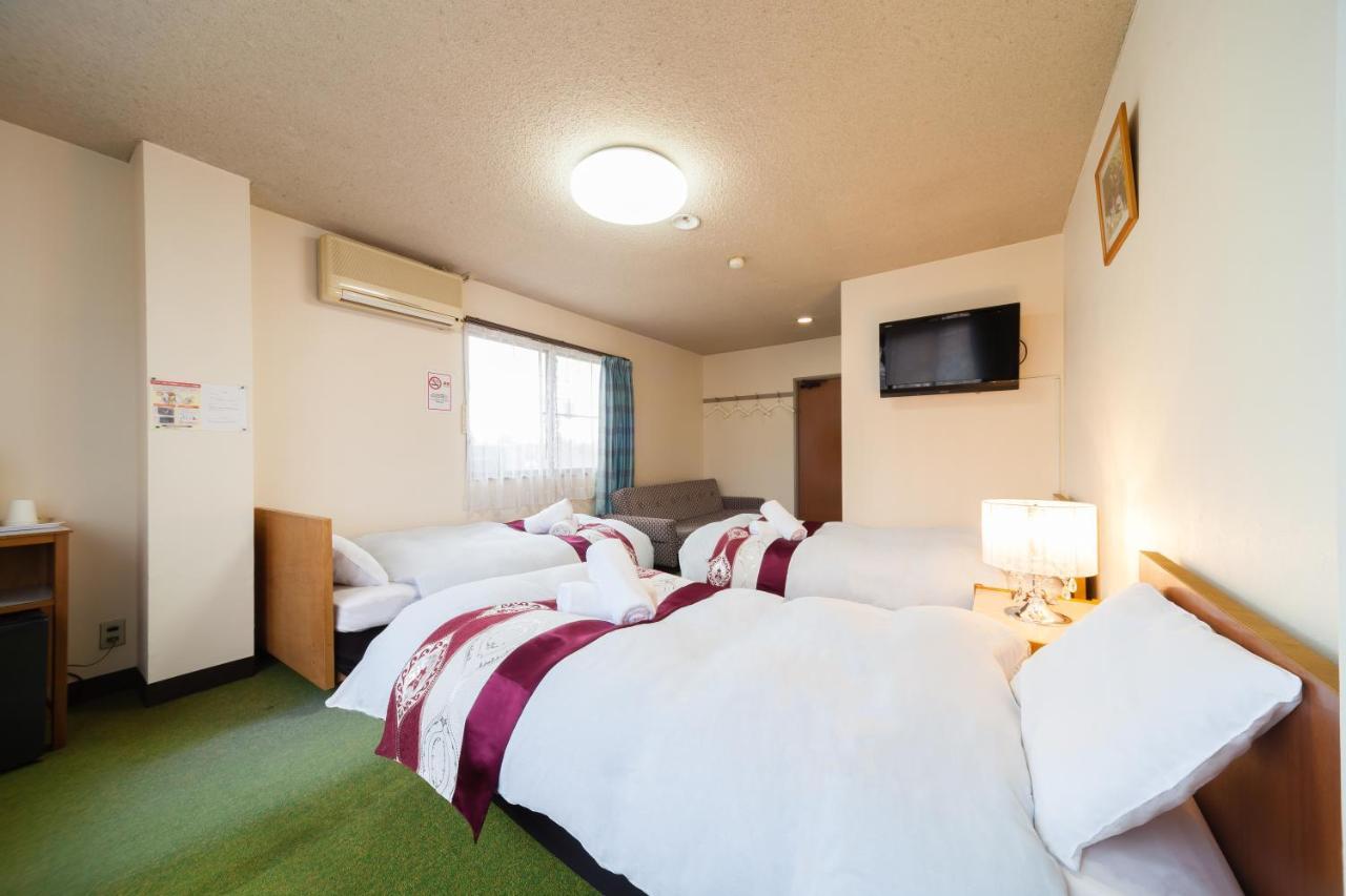 Petit Hotel P-Bow Хакуба Екстер'єр фото