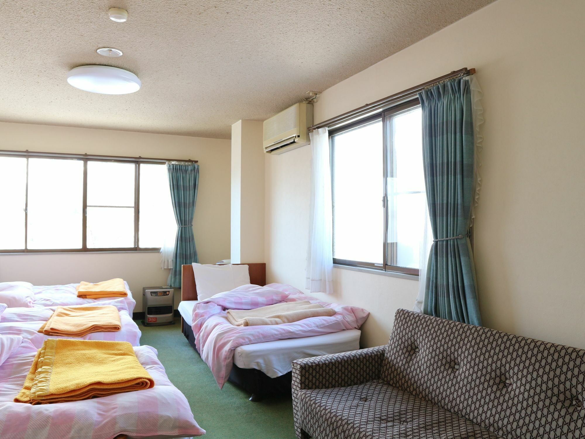 Petit Hotel P-Bow Хакуба Екстер'єр фото